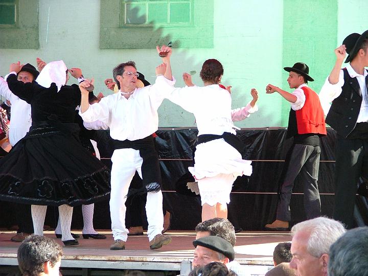 Segundo. Festival de Folclore em SANTA VALHA 2003.JPG